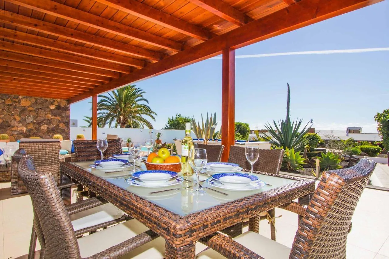 Villa Dos Piedras Puerto del Carmen   Puerto del Carmen (Lanzarote)