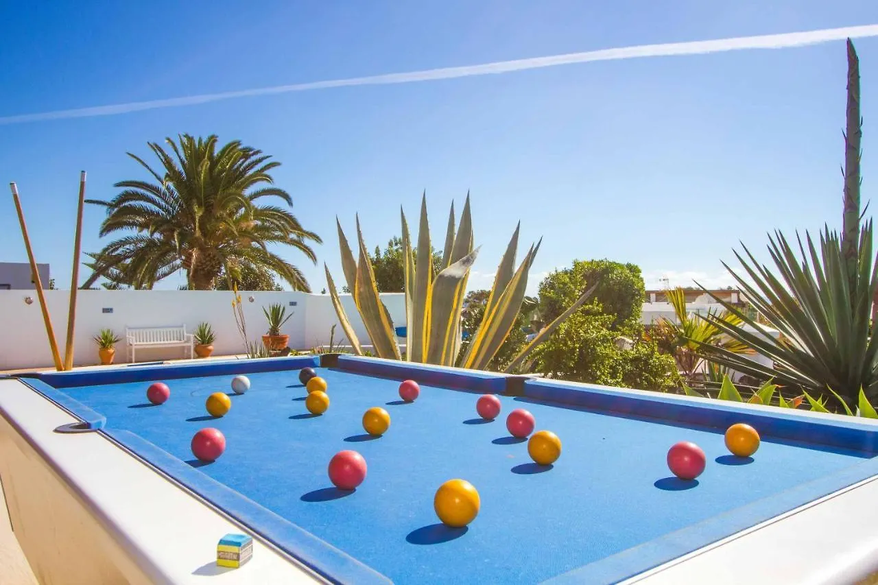 Villa Dos Piedras Puerto del Carmen  0*, Puerto del Carmen (Lanzarote)